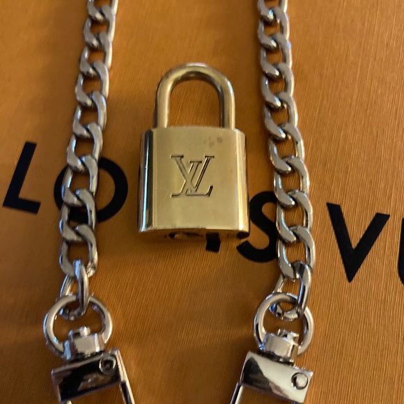 COPY - Louis Vuitton Brass Padlock on Cuban Link Chain - Picture 2 of 5